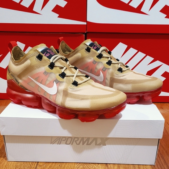 Nike Other - NIKE AIR VAPORMAX 2019: Size- 10